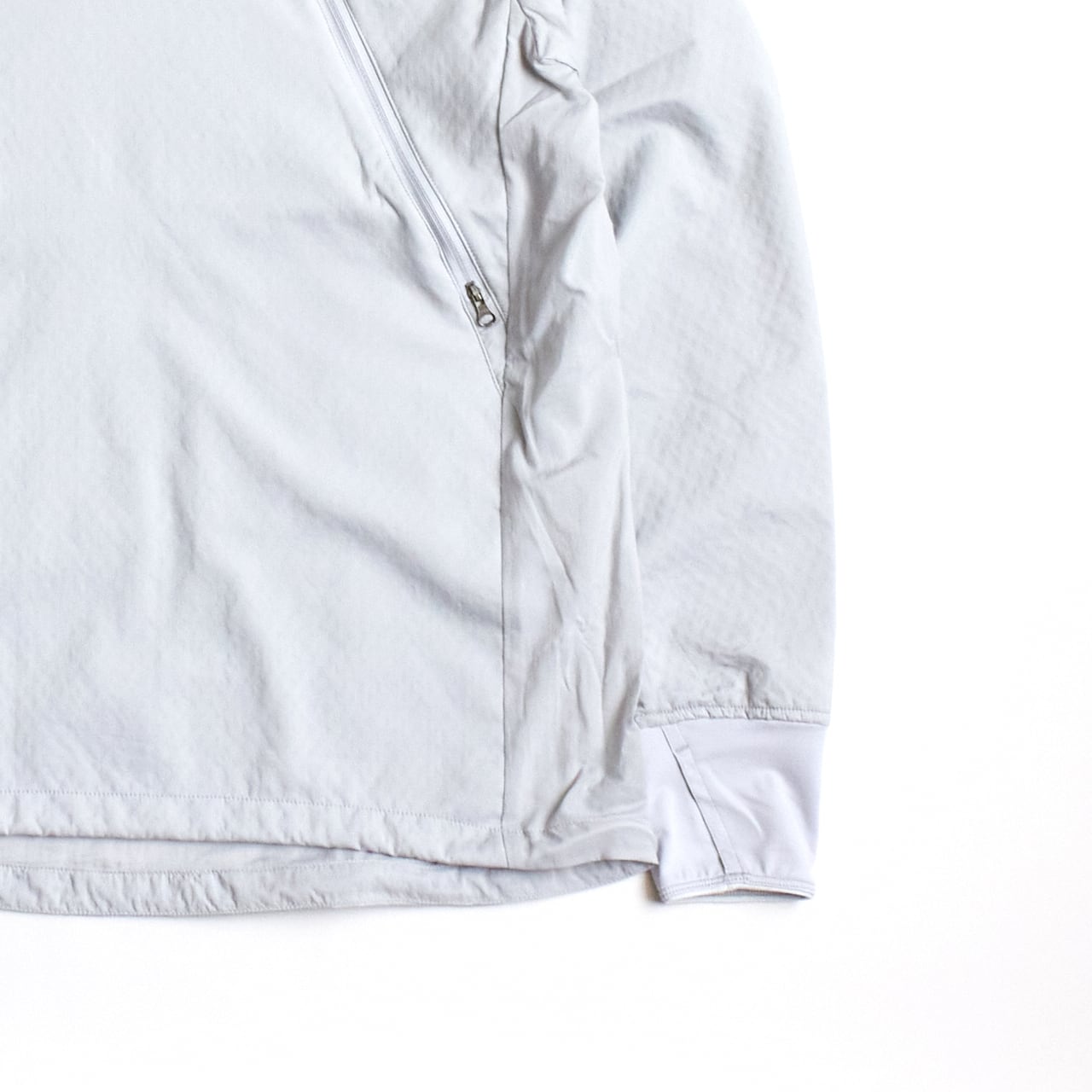 Teton Bros.（ティートンブロス）WS Breath Runner -Light Gray
