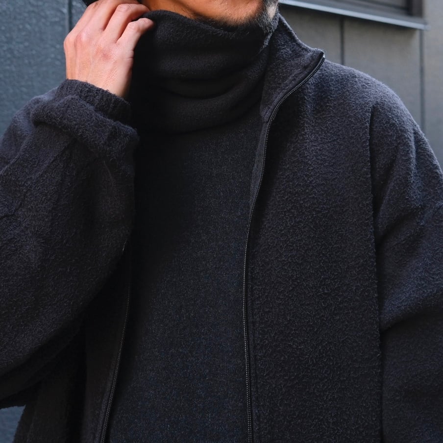 COMOLI(コモリ) /フリースネックウォーマー -FADE BLACK-(C03-07012