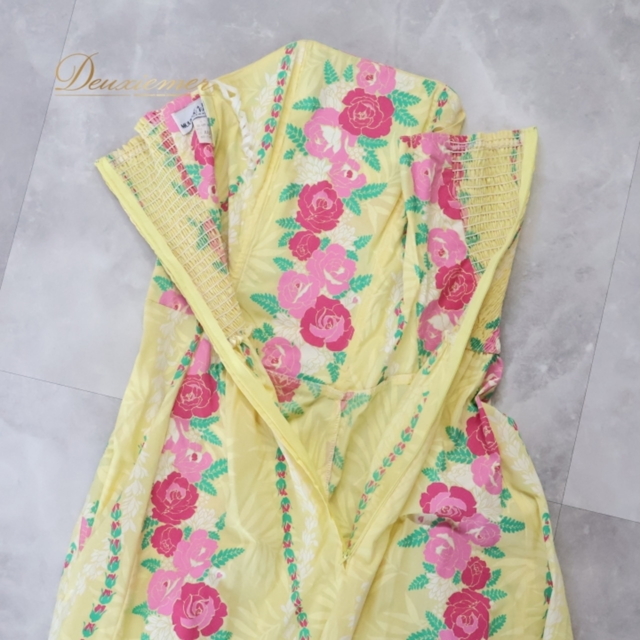 フラダンス 衣装 ワンピース ドレス イエロー系 ムームーファクトリー ハワイ製 バラ柄 ロケラニ柄 T&L MUUMUU FACTORY ハワイアンプリント アロハ フラ ダンス レッスン 練習 華やか 鮮やか かわいい おしゃれ 明るい 上品 ピンク系 グリーン系 ホワイト系 黄 ピンク 緑 白 フラダンス衣装 ハワイ製ドレス 衣装踊り 可愛いデザイン パーティー用 お洒落 ドレスアップ