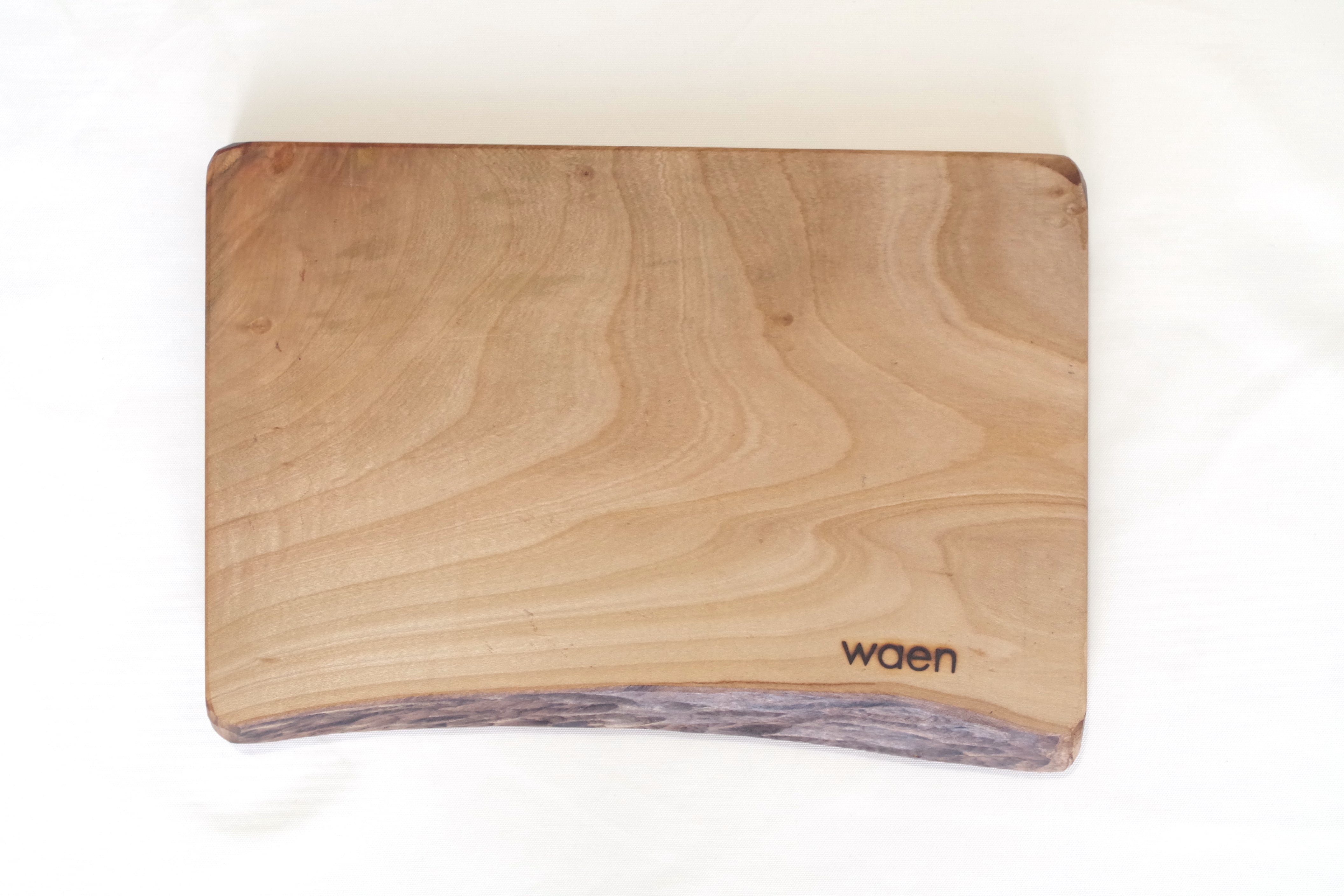 sakura3 | waen - Cutting Board ＆ Smoke -