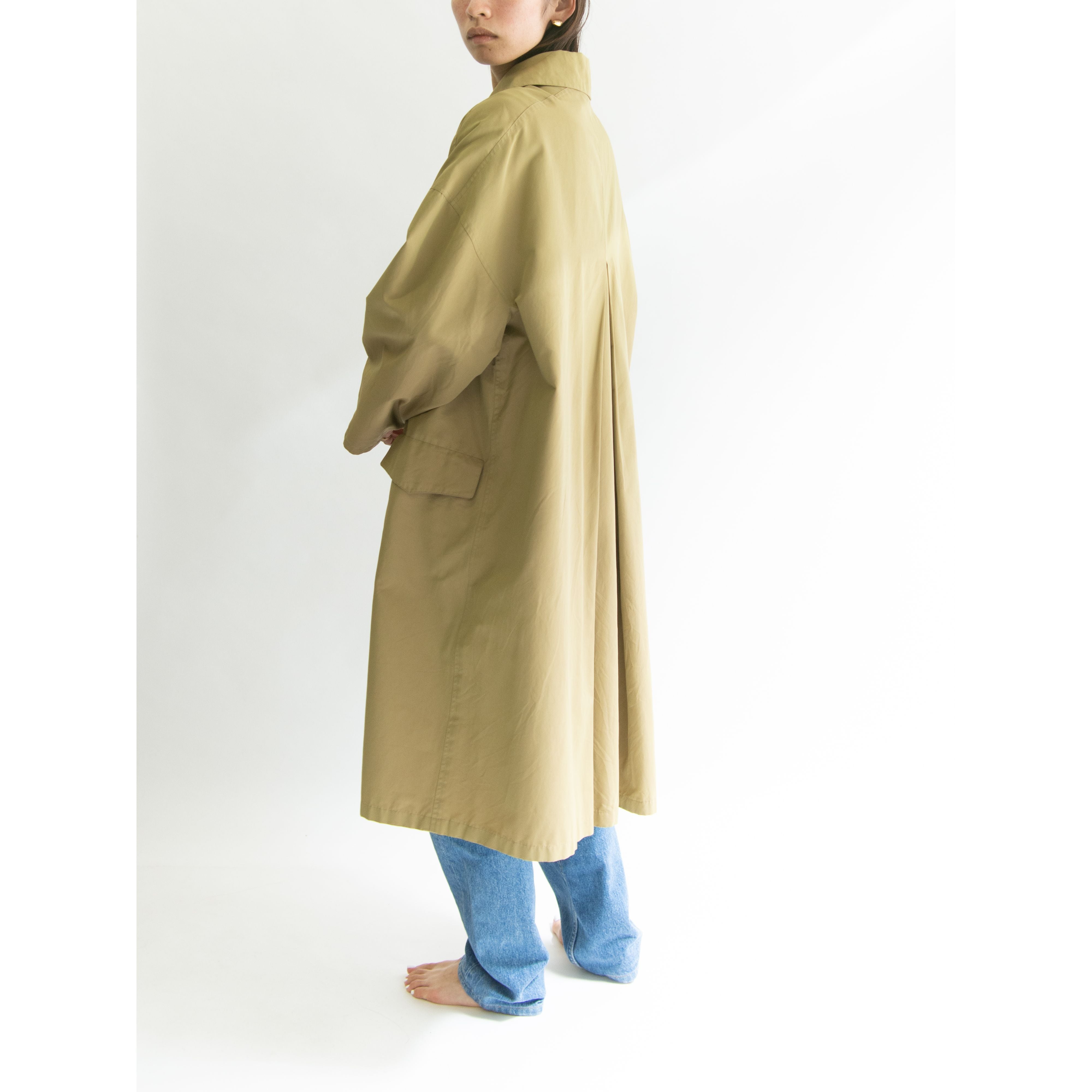 Salvatore Ferragamo】Made in Italy oversized soutien collar coat 