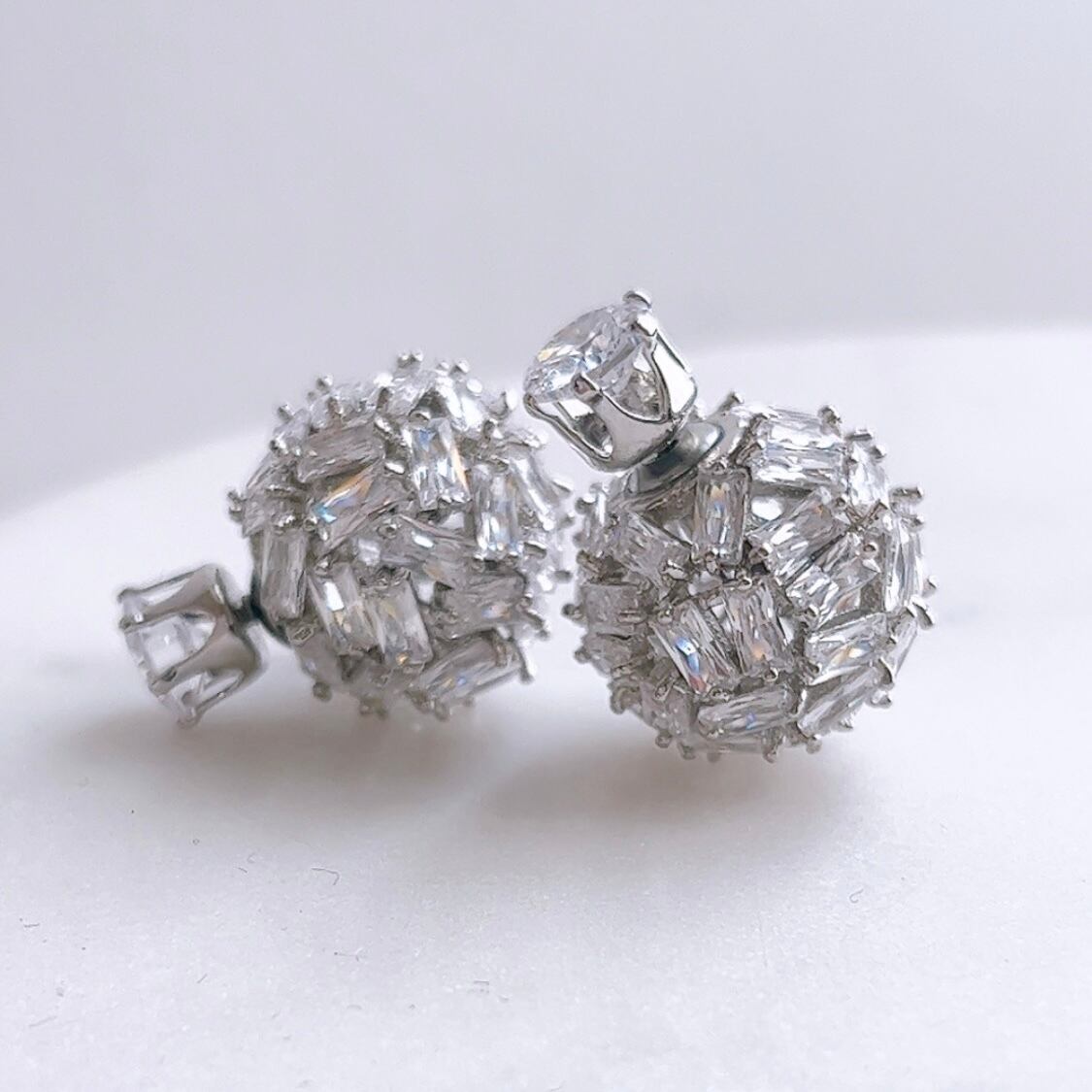 Bijouxボールピアス | BIJOUX+RAVI 【ビジュープラスラヴィ】アクセサリー