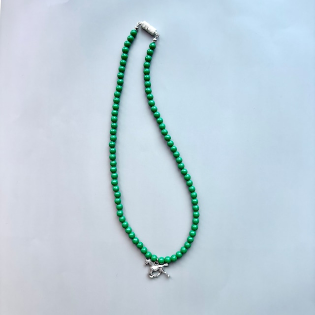 vintage beadsのネックレス horse(x016)