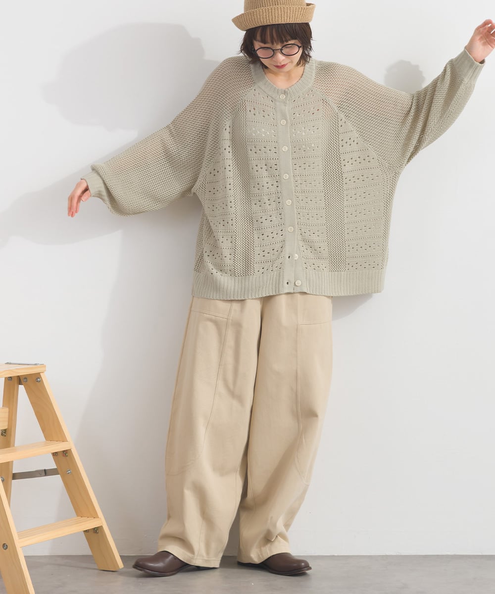 B261068 コットンライクアクリル前後2WAY透かし柄カーディガン
