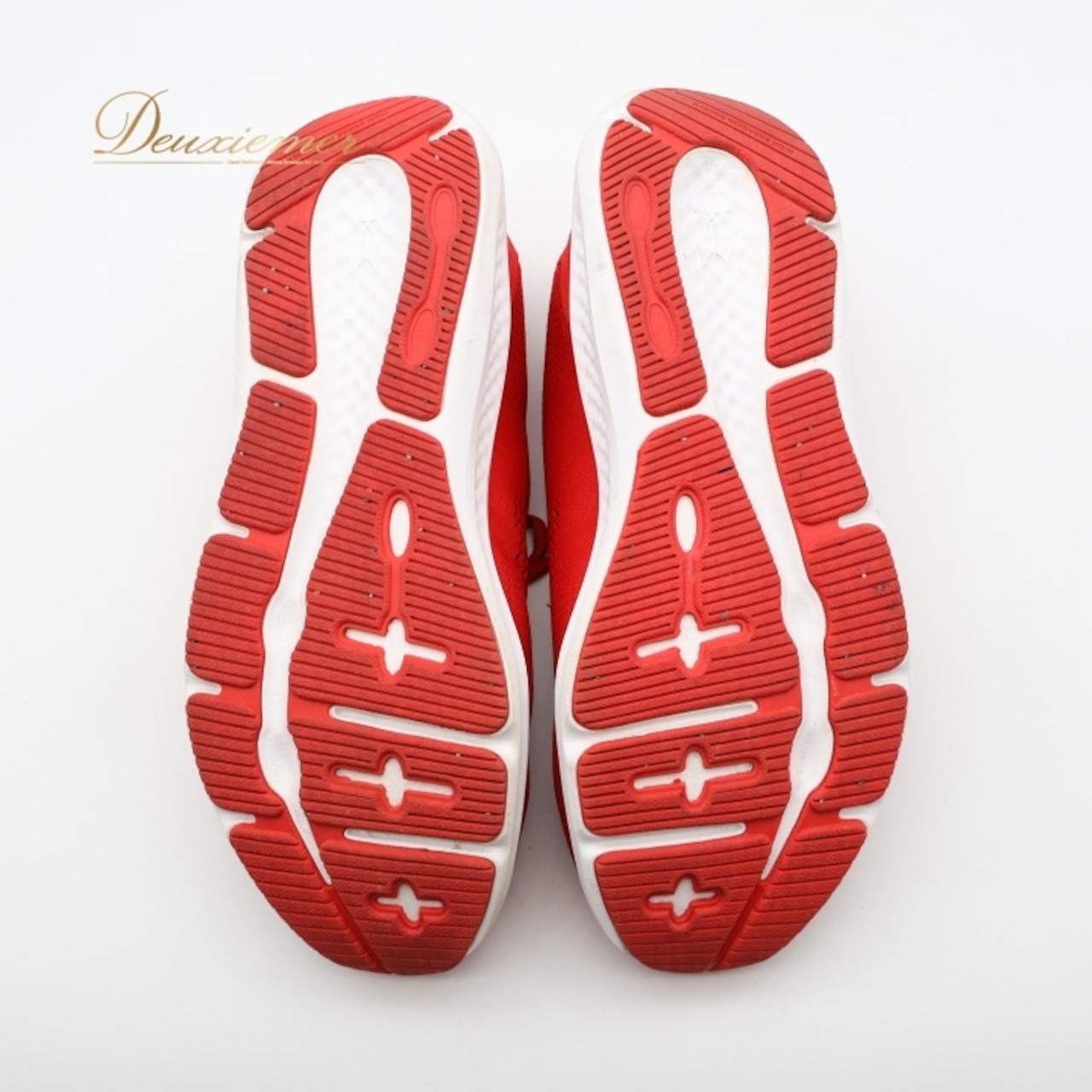 UNDER ARMOUR スニーカー 26cm レッド系 COMFORT DELUXE SYSTEM アンダーアーマー 赤 白 黒 シューズ 紐 スポーツ 運動 ランニング ジョギング 軽い 走る 鮮やか ホワイト系 ブラック系