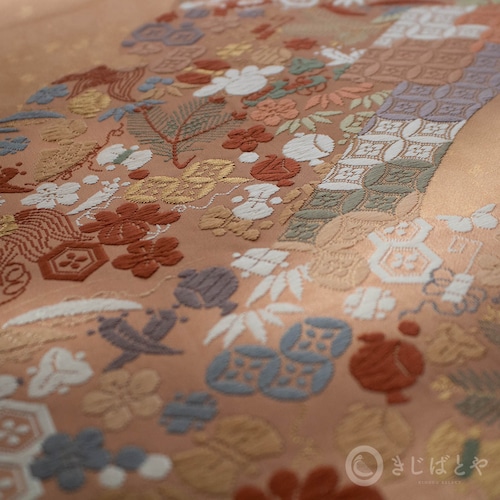 正絹　纁（そひ）色に宝尽くしの袋帯