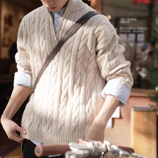 Quiet Cable Half-Zip Knit（LMU0285）