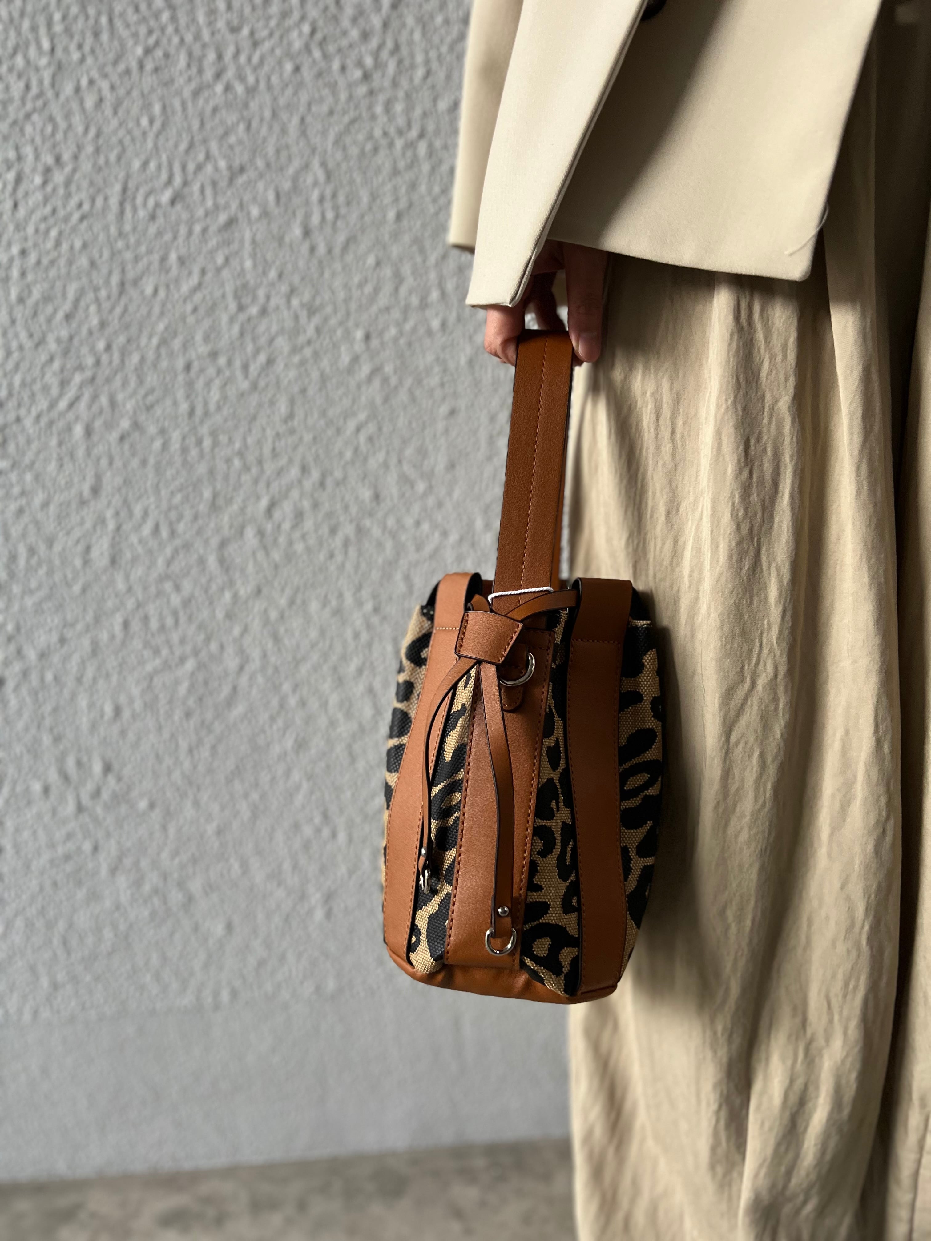 【SELECT】ヒョウ柄 ハンド・ショルダー 2WAYバッグ