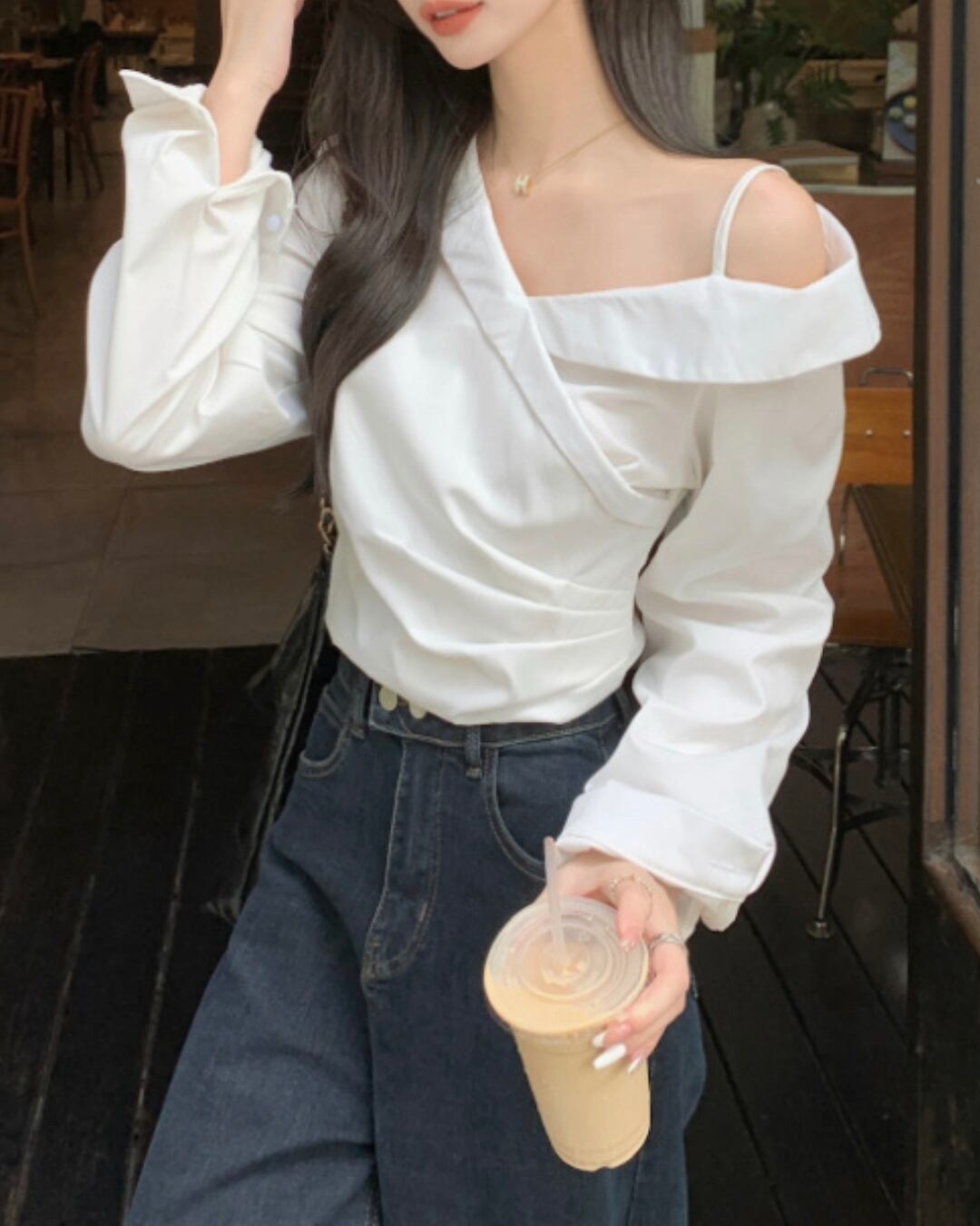 オフショルダーブラウス S25290