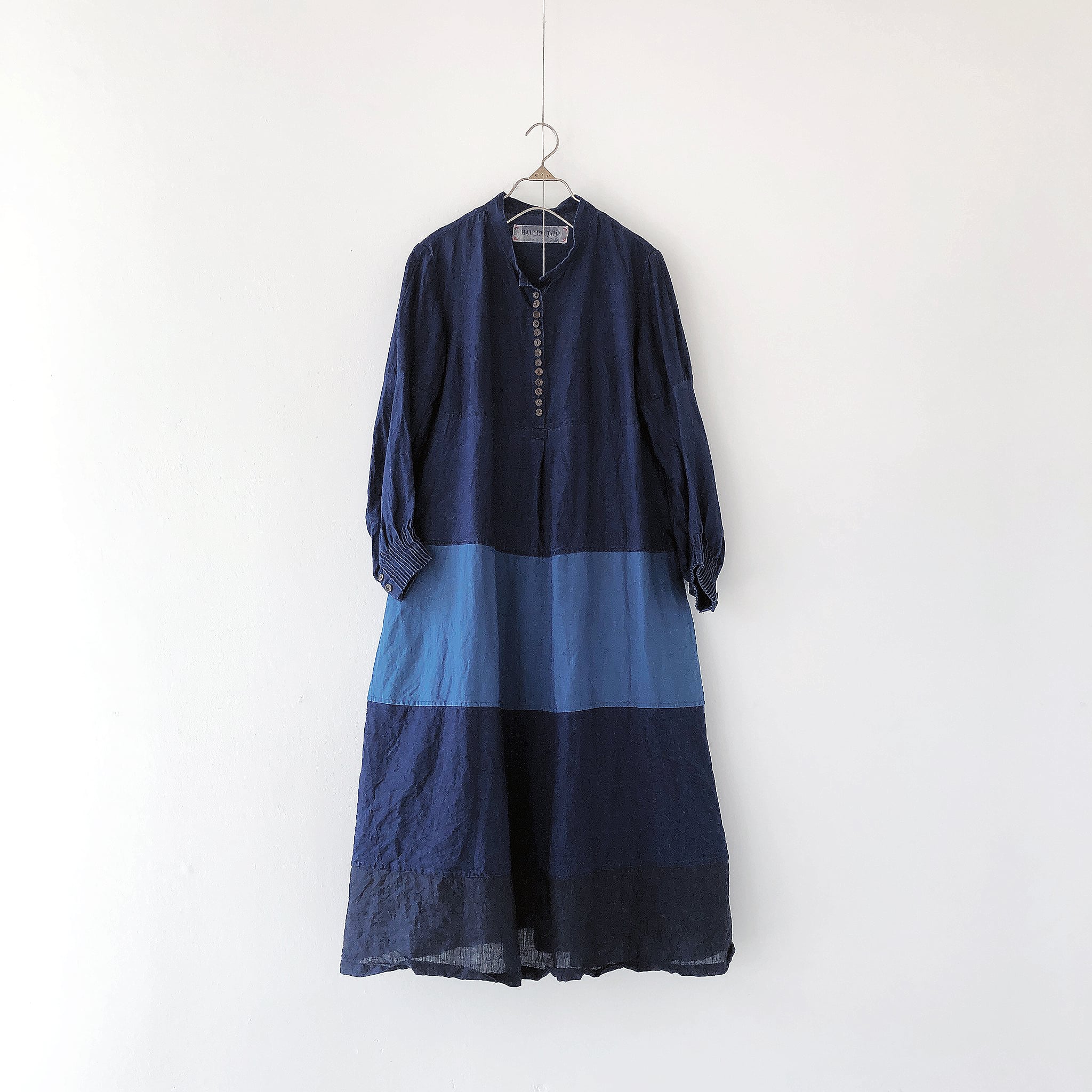 ノマド リネンワンピース | リネン服とオーロラシューズ 【 HALLELUJAH
