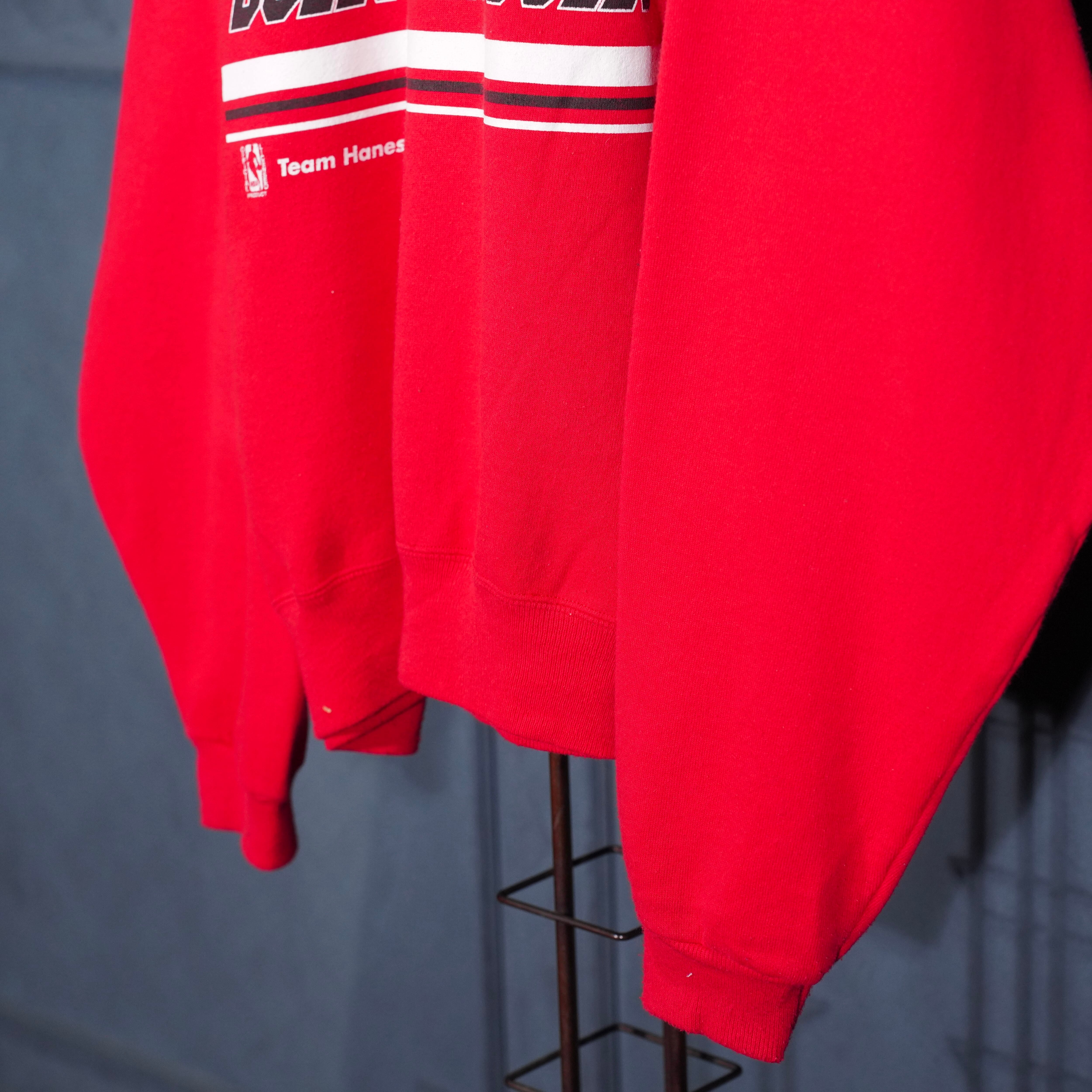 90's USA VINTAGE Hanes ACTIVEWEAR NBA CHICAGO BULLS TEAM PRINT