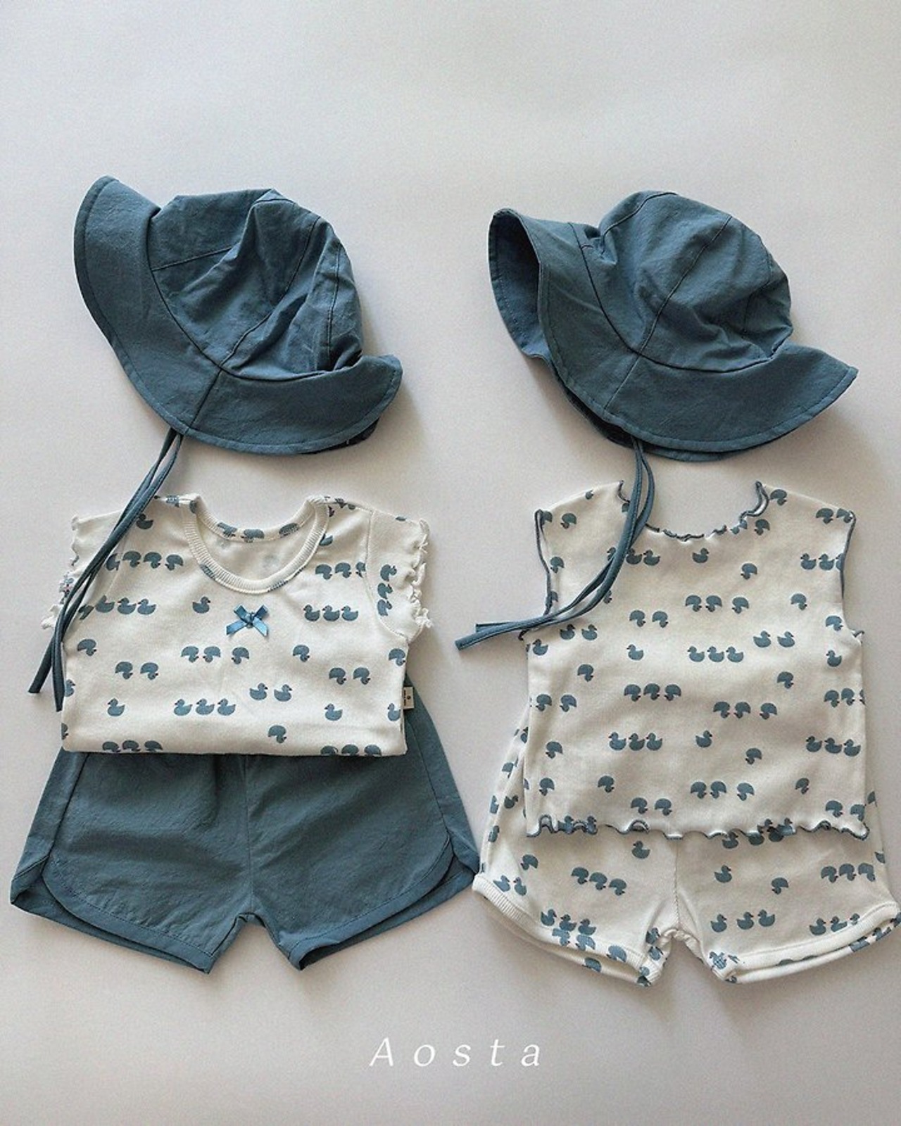 [Aosta] Ribbed Love Sleeveless / [아오스타] 골지러브나시