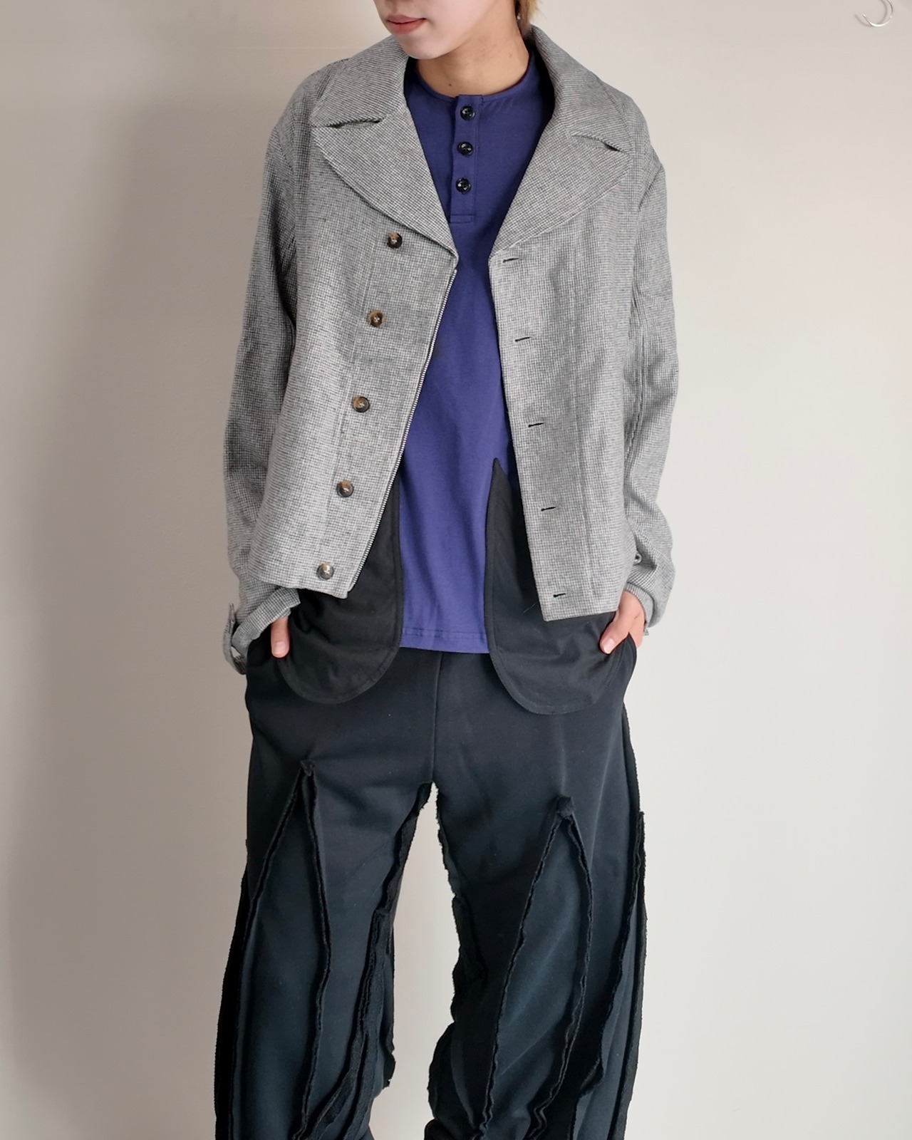 【26/AW STRONGTHE】GREY / SBAI TAILORED BIKER JACKET WITH DETACHABLE SASH SCARF