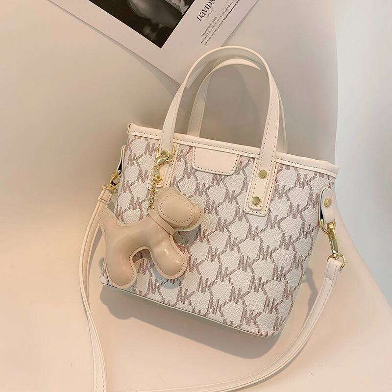 サマーパールチェーン 夏物 真珠 メッセンジャーバッグ 手作りハンドバック38672659628