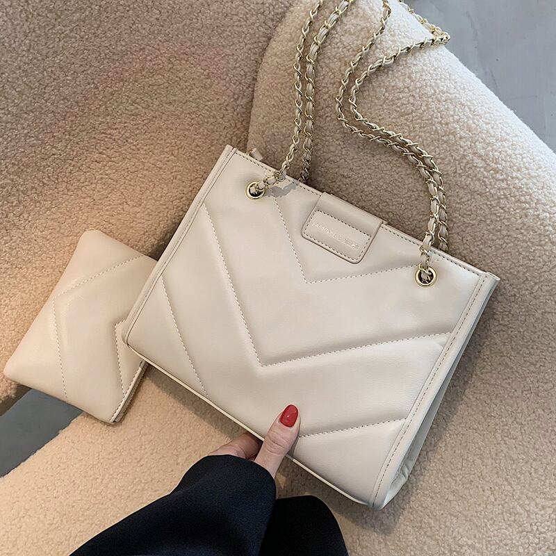 チェーンワンショルダーアンダーアームスモールバッグレディース2020人気の新しいトレンディなファッションネットセレブワイルドメッセンジャースモールスクエアバッグ 手作りハンドバック80984172476