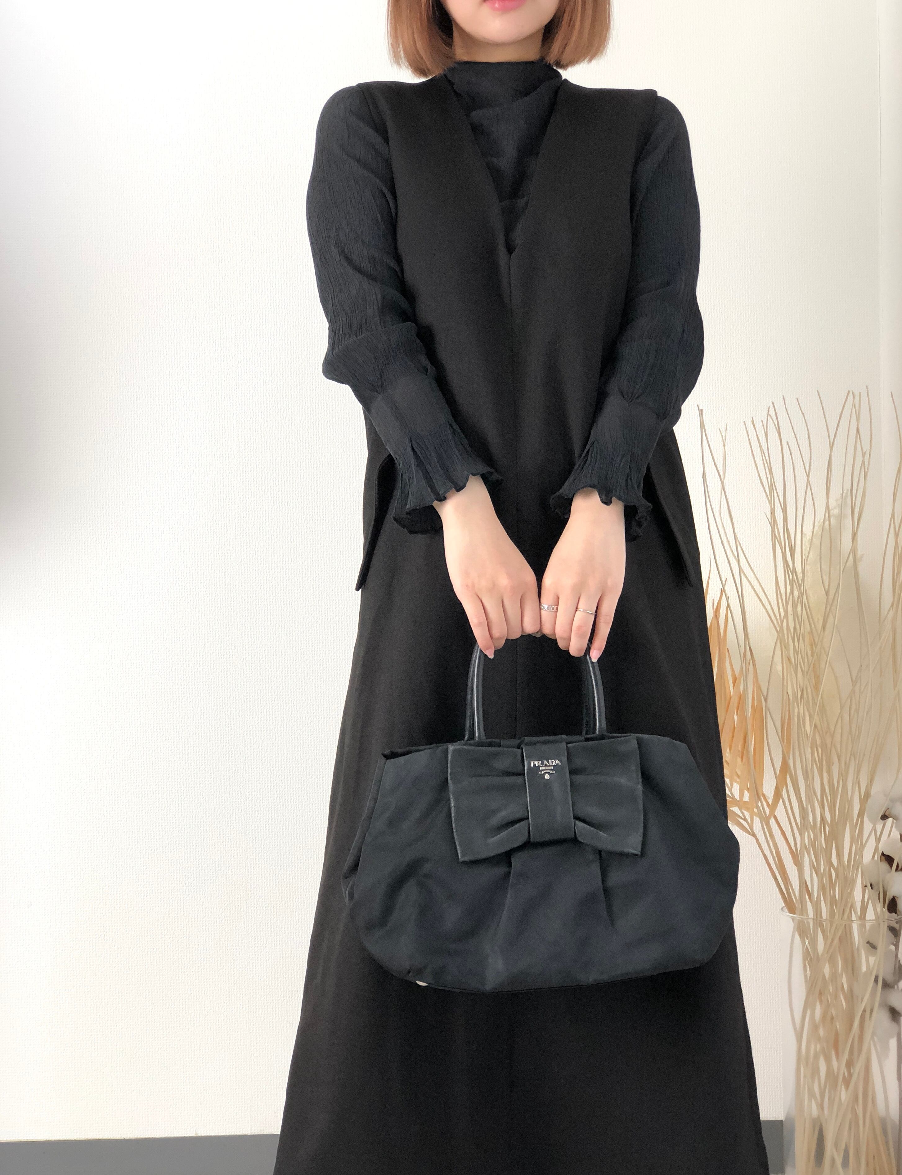 PRADA ブラック リボンハンドバッグ PRADA プラダ ハンドバッグ ブラック リボンモチーフ ナイロン