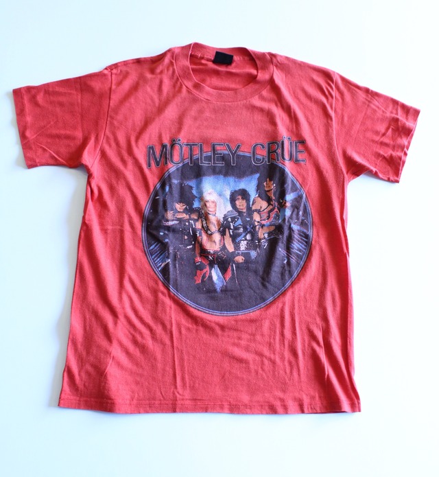 80's Rock T-shirts “Motley Crue” | vintage clothing & Antiques worn.