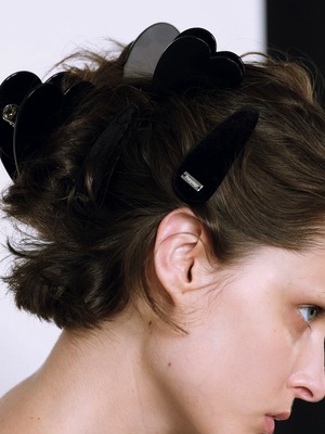 heyep へイップ / ヘアクリップ / Matte Large Heart Clip
