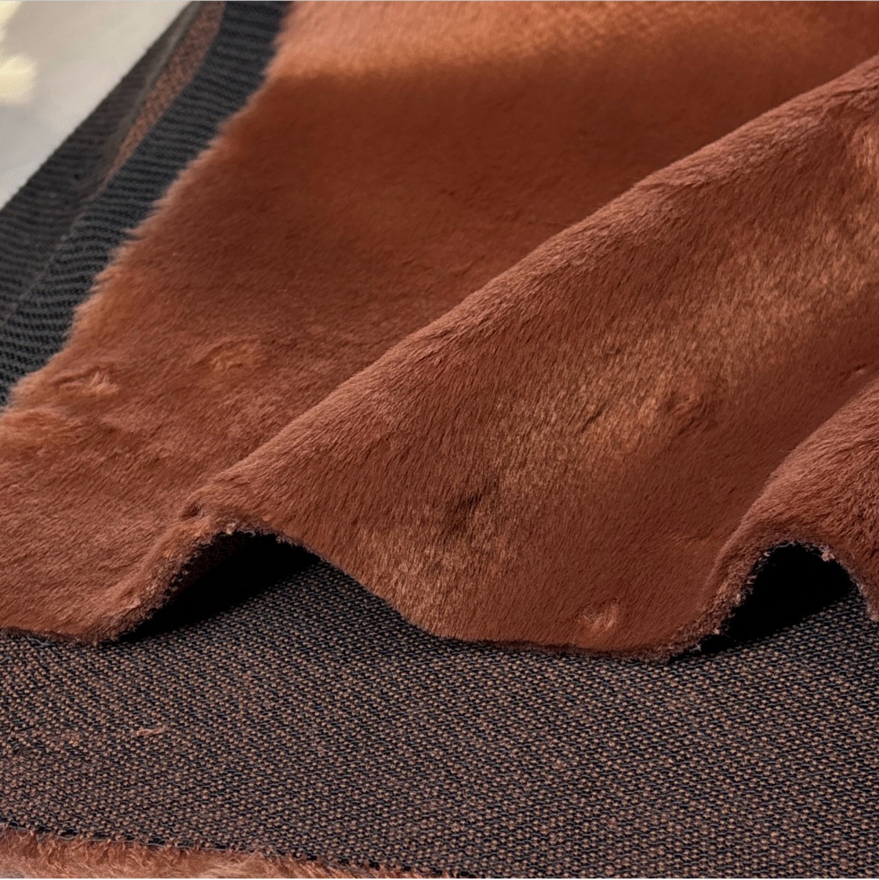 ★TC824◆1m◆アクリル混超滑らかエコファー生地◆ブラウン