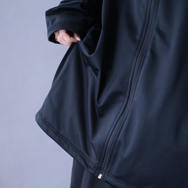black one-tone over silhouette tech mode track jacket