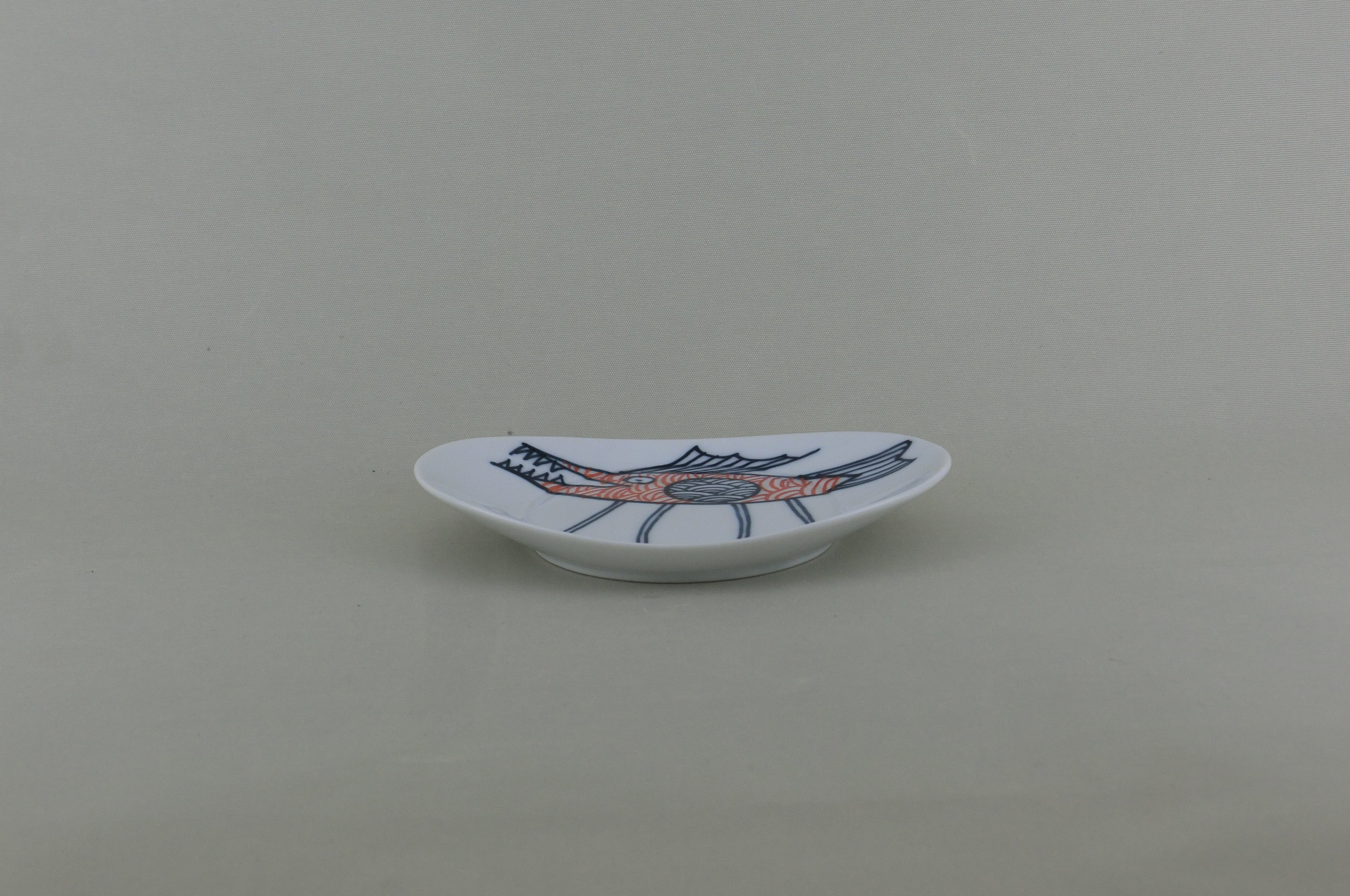 変魚シリーズ　小皿　足有り（青）