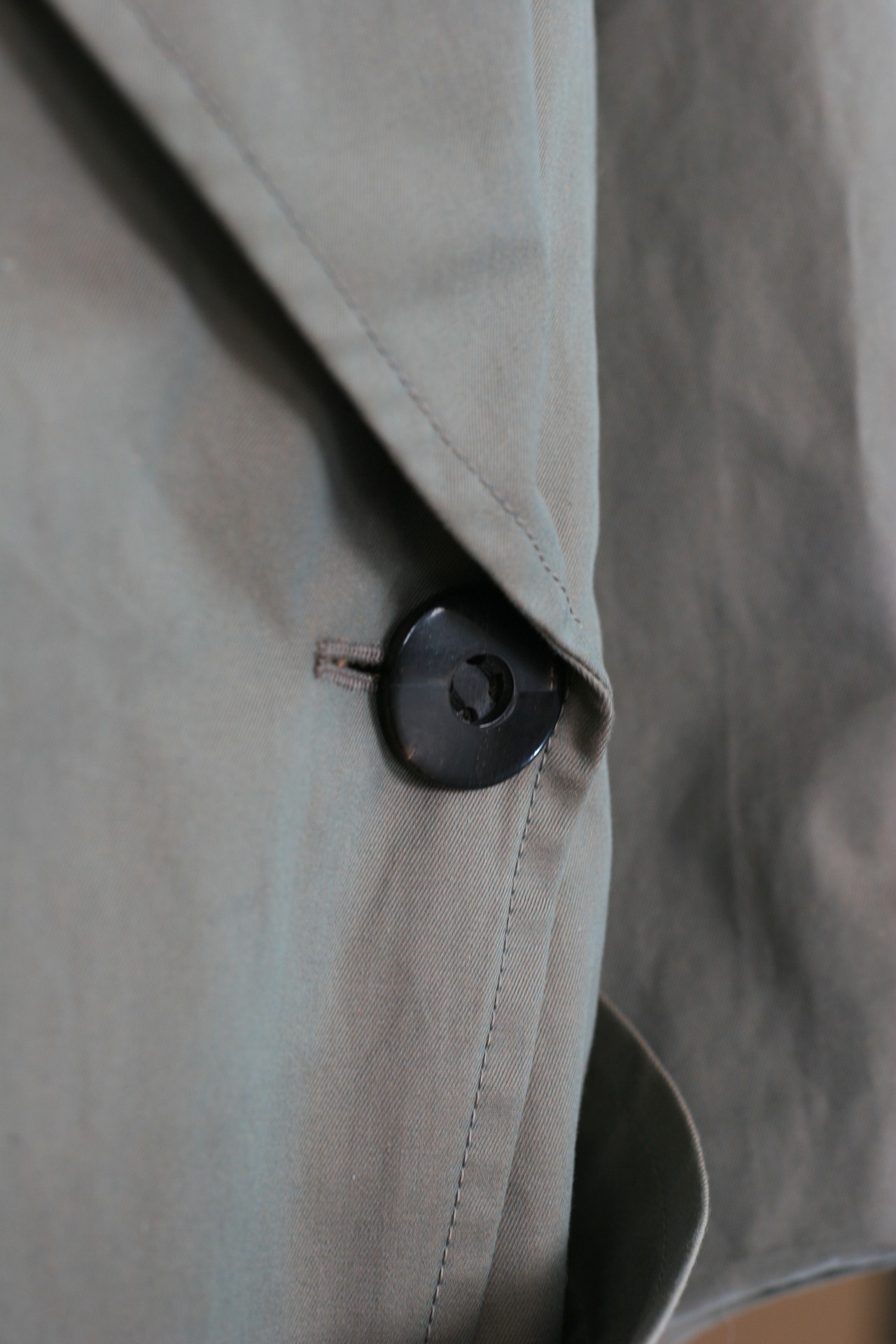 【Native Village】No.09 suburb : 郊外 ラップコート / moss khaki（33251-09201）