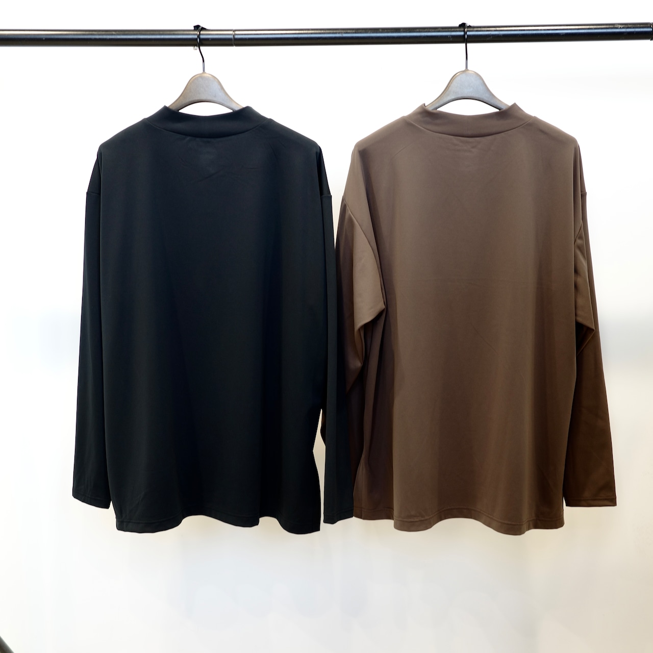 TOPOGRAPHIC DROP MOCK LS