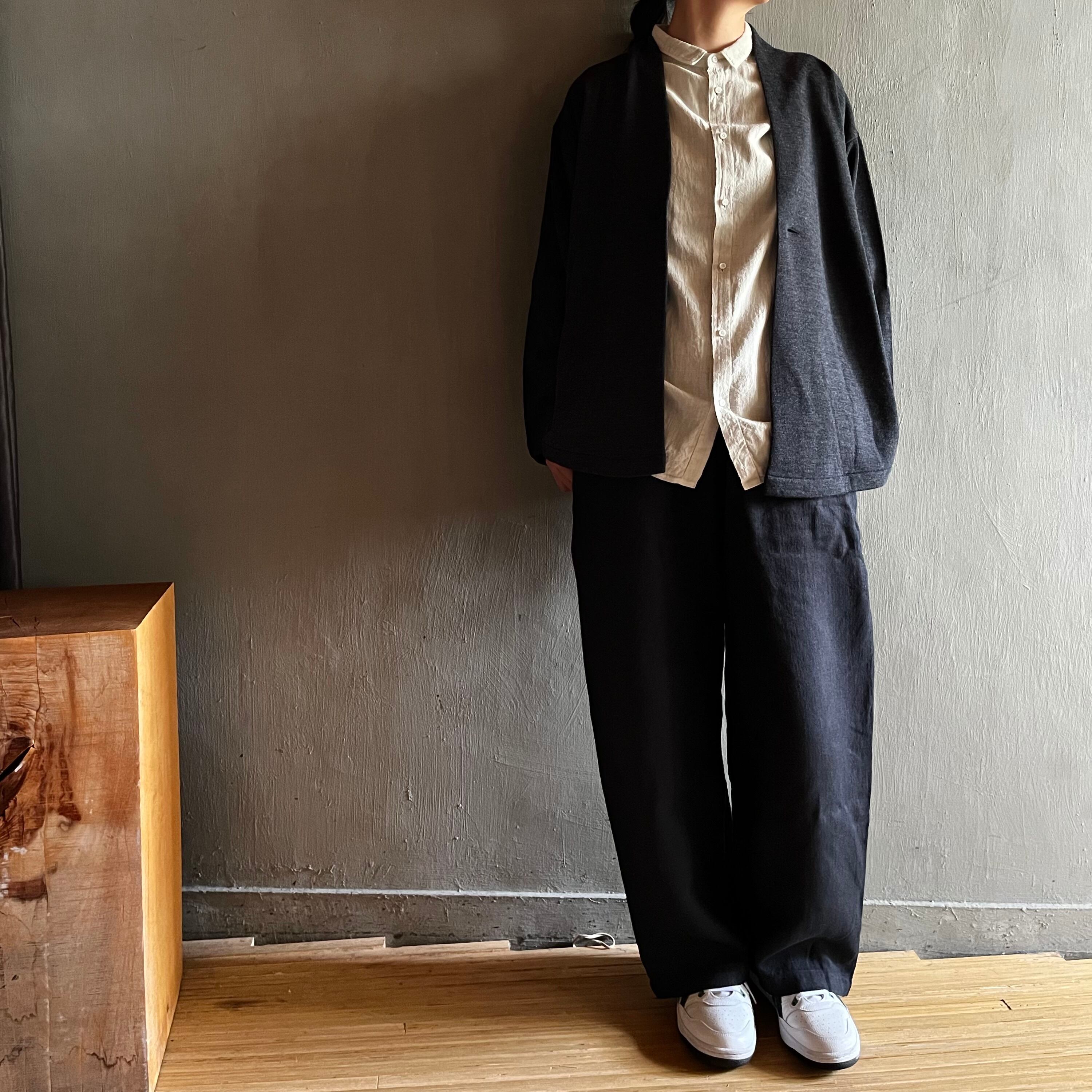 MITTAN｜super120'sウール裏毛カーディガン 墨黒 T-31 | CORNER_122