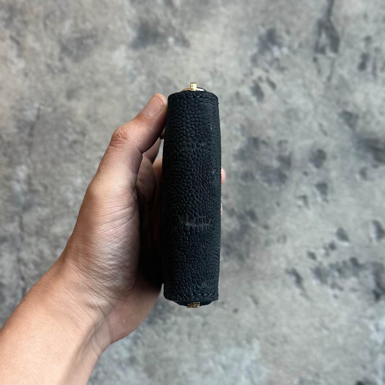 【直営店限定商品】ビルフォールド ラウンドジップ エレファント(ダークネイビー)