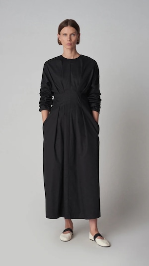 CO -Long Sleeve Cinched Cotton Midi Dress : BLACK,