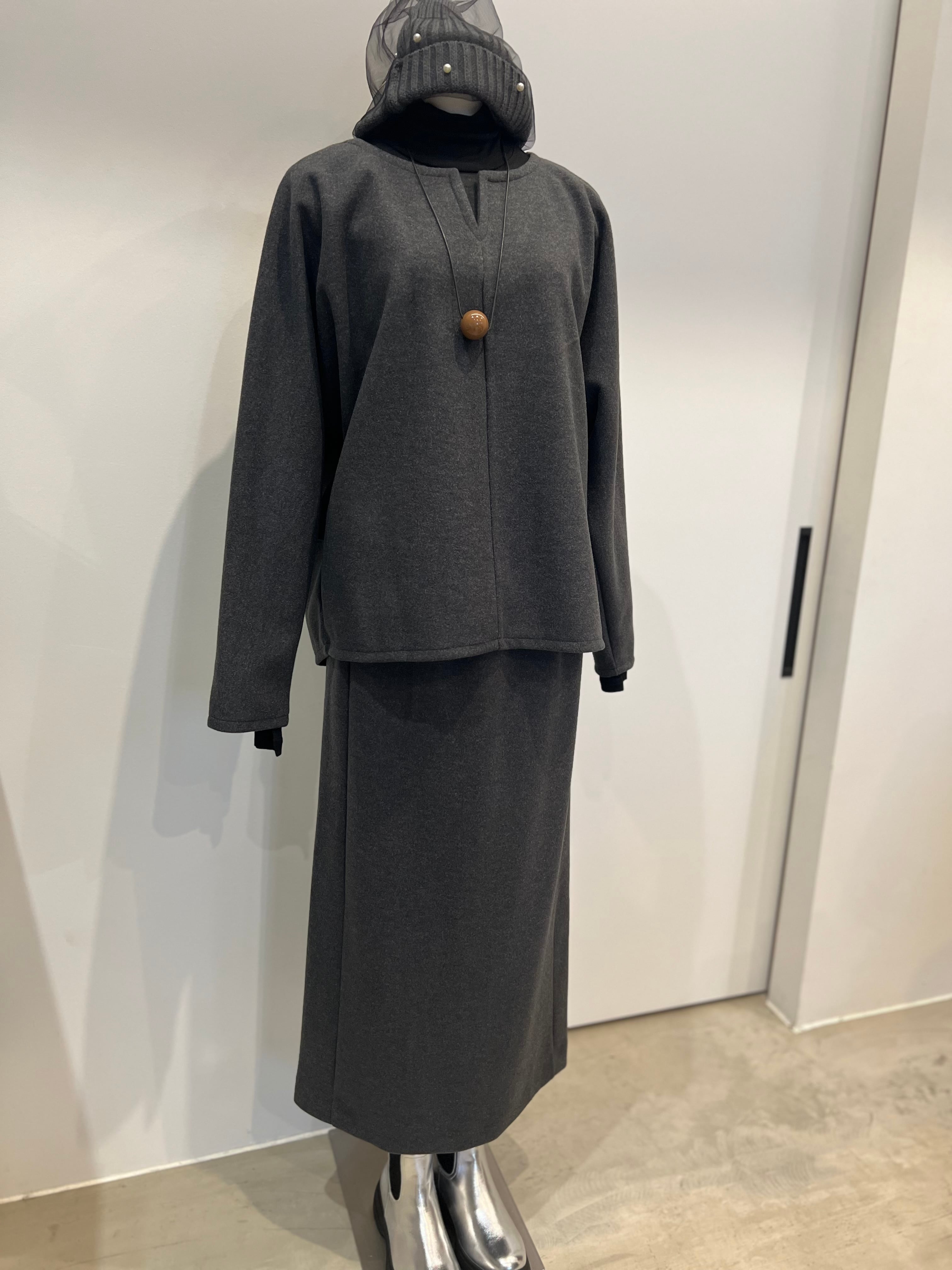 【LEMELANGE】セットアップ可　ストレッチジャージープルオーバー 8551005