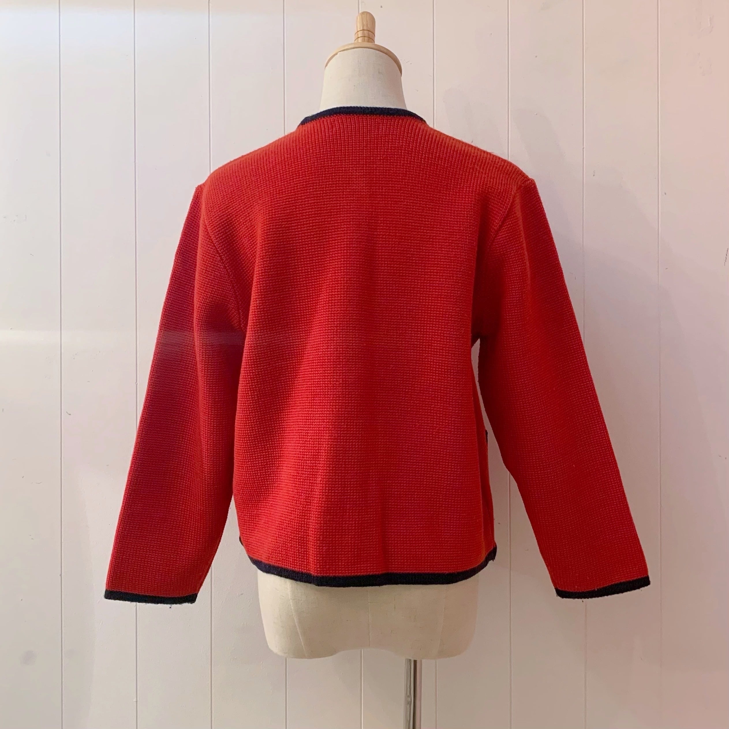 red × navy piping knit cardigan