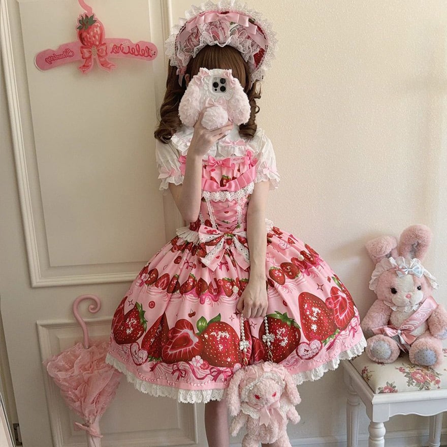 恋する乙女心ロリィタJSK ピンク 甘ロリ 甘ロリ JSK ストロベリープリント×ゆめかわいい｜WithU | ゴスロリ通販