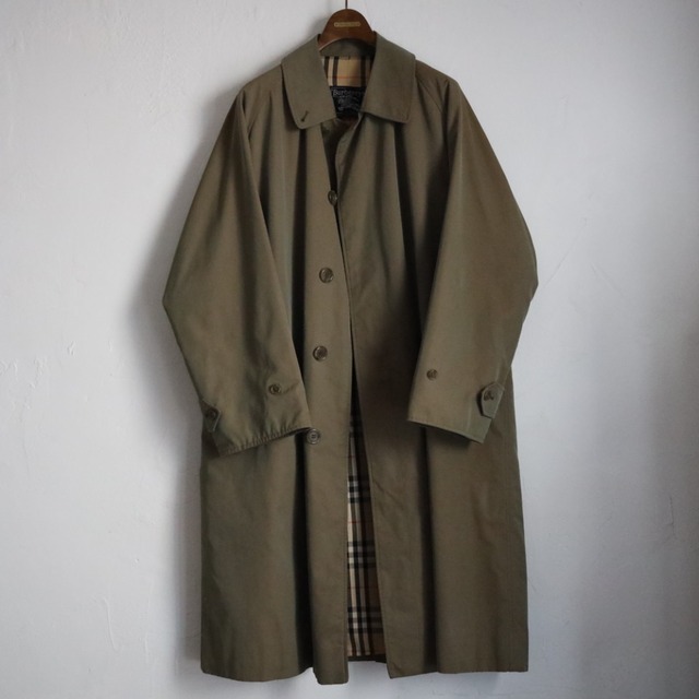70s Vintage Burberrys Single Raglan Coat 【Made in England】