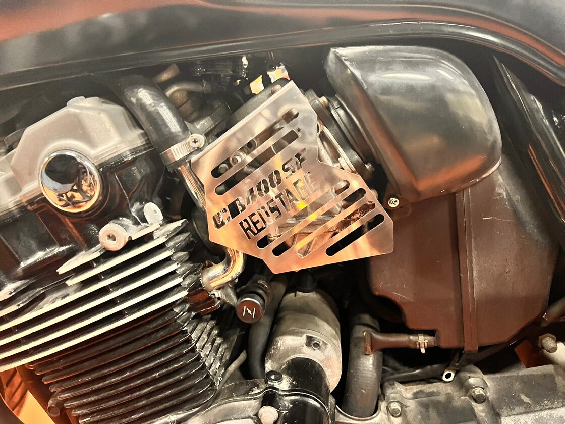 スーパーフォア CB400SF用 オリジナル キャブカバー 鏡面ステンレス製 