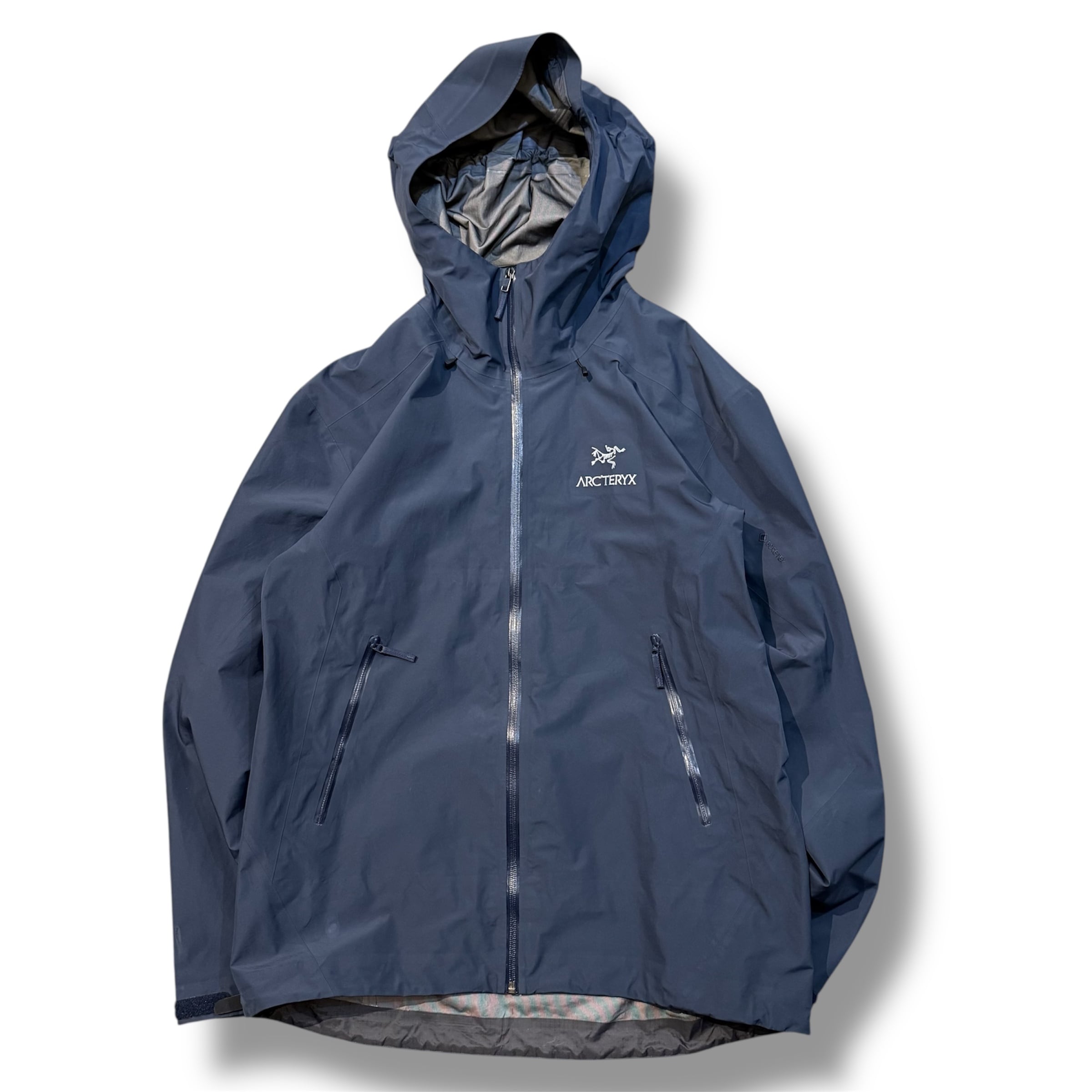 アークテリクス ARC’TERYX ナイロンジャケット ATOM 古着 ネイビー 中古・古着通販】ARC'TERYX (アークテリクス) ATOM LT JACKET ネイビー
