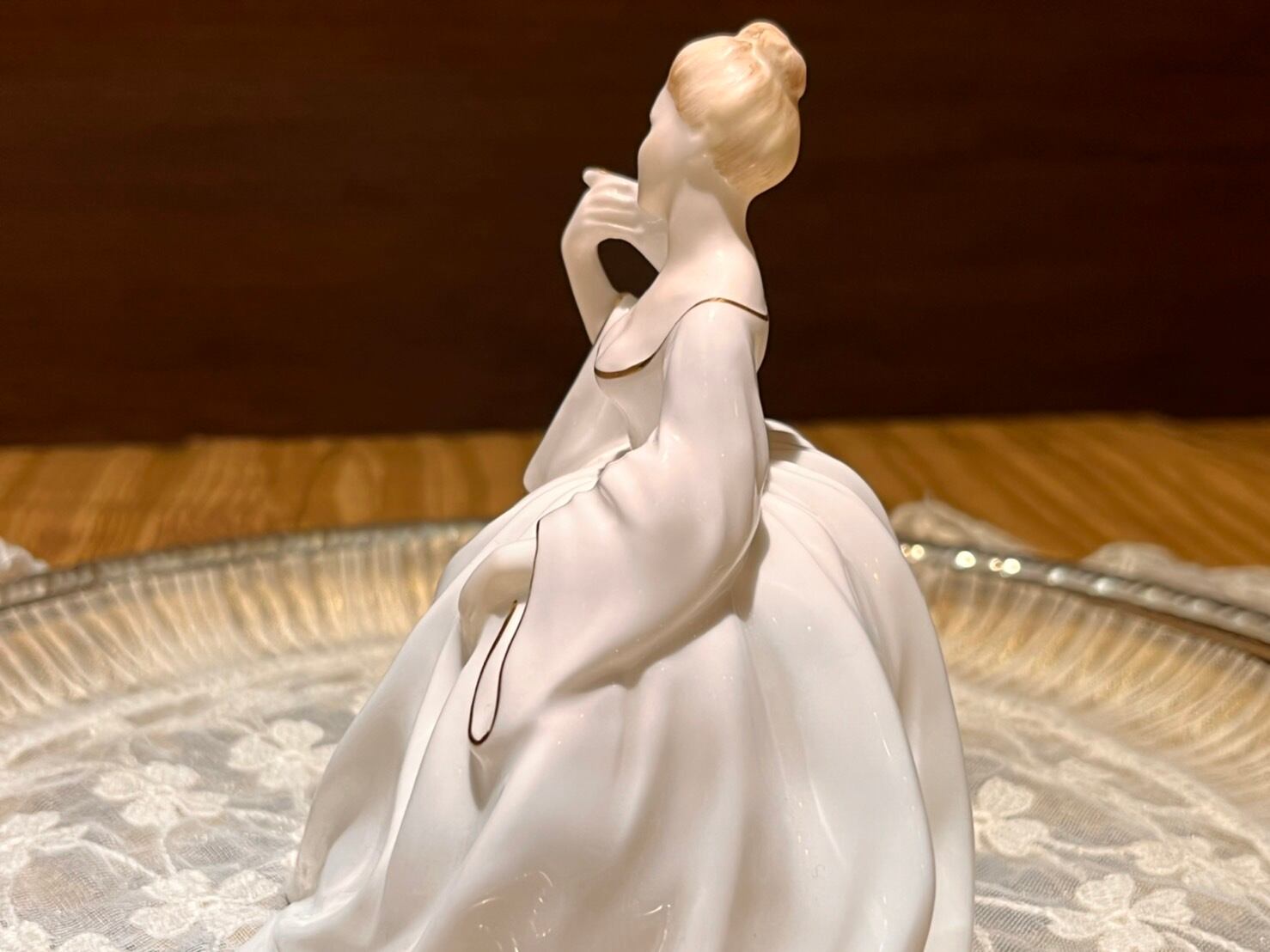 コールポート COALPORT サマンサ フィギュリン | アンティークyumikichi