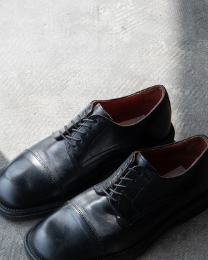 cap toe derby shoes / size 7 / Made in ITALY