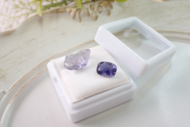 【原石セット】アイオライト 1.17ct/3.04ct 　[C2−79]