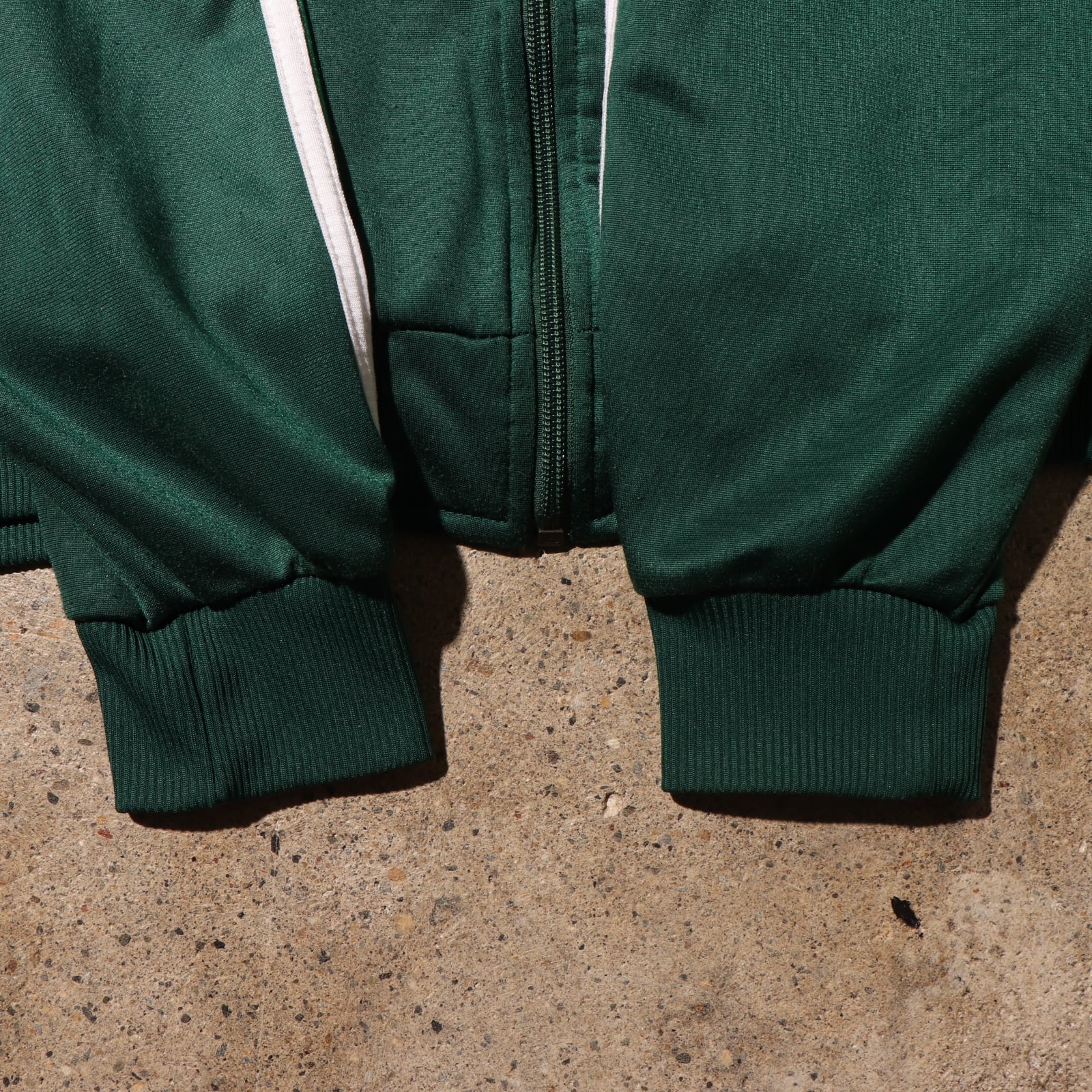 美品 90s XL adidas トラックジャケット アディダス 緑 グリーン 美品 90s XL adidas トラックジャケット アディダス 緑 グリーン