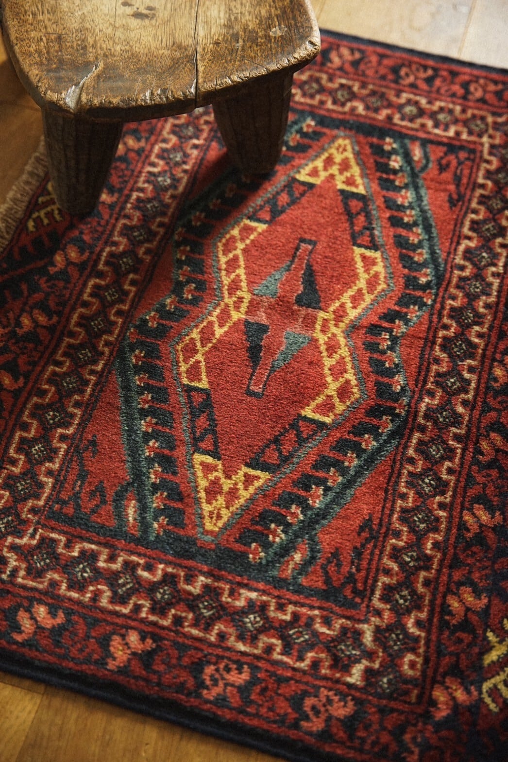 1026 -Vintage Turkmen rug