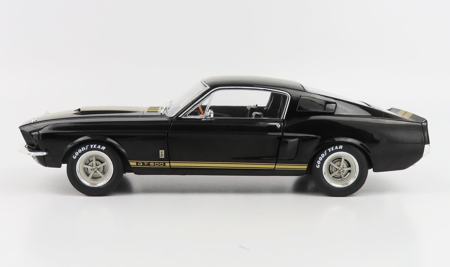 ミニカー アメ車 1/18 フォード マスタング SOLIDO 1/18 FORD USA