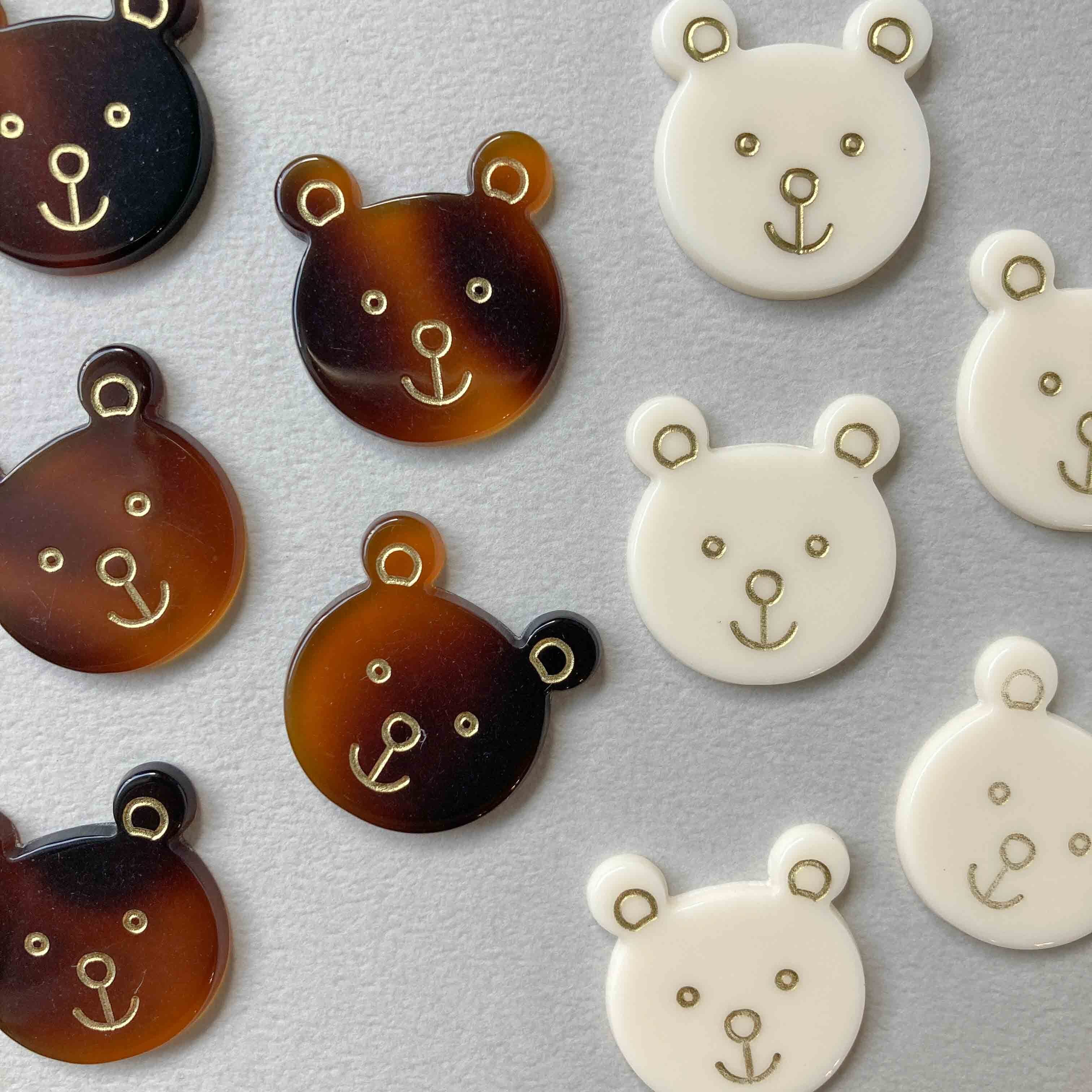 丸顔クマのデコパーツ | Dua-アクセサリーパーツショップ