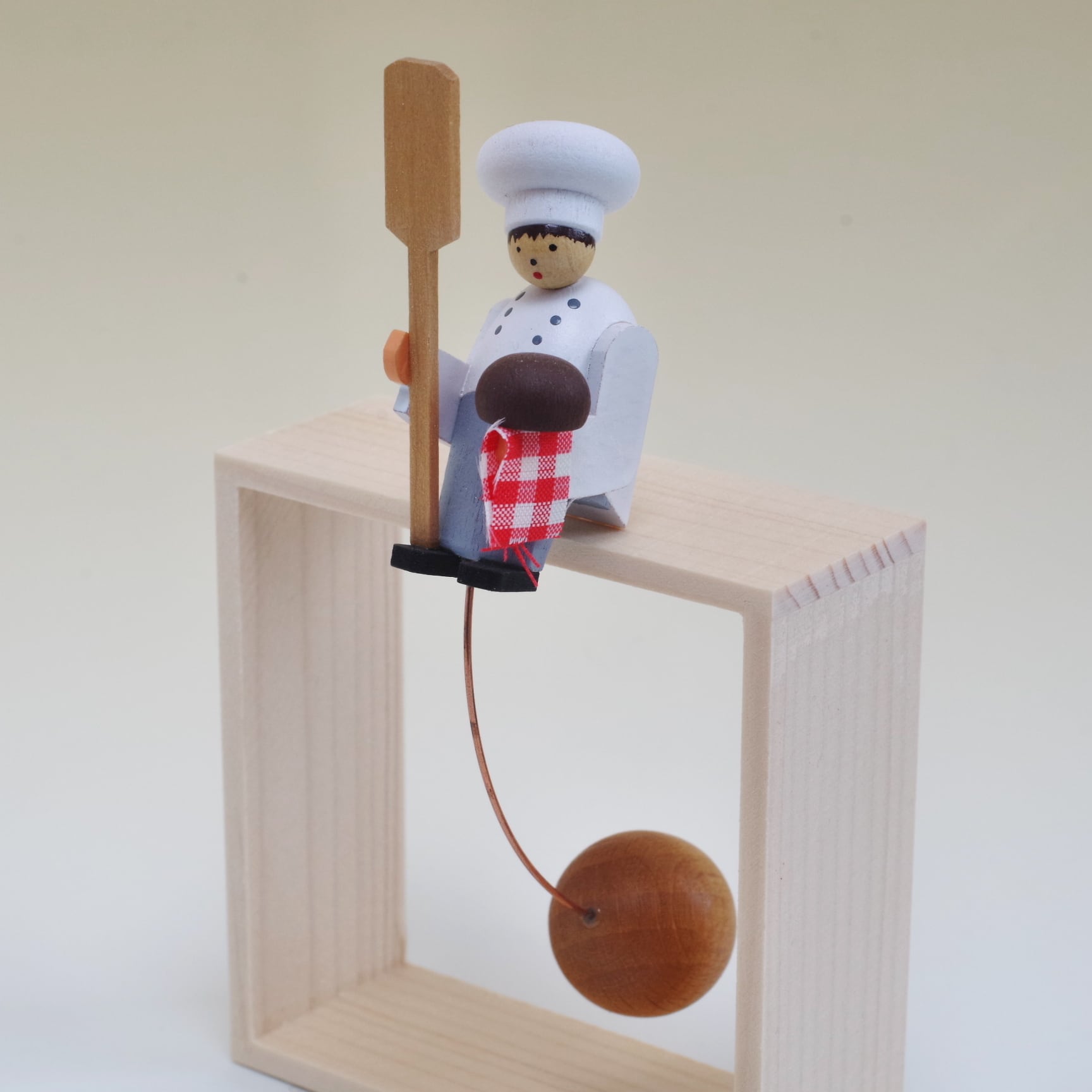 ヴォルフガング・ヴェルナーのやじろべえ | 木のおもちゃ専門店