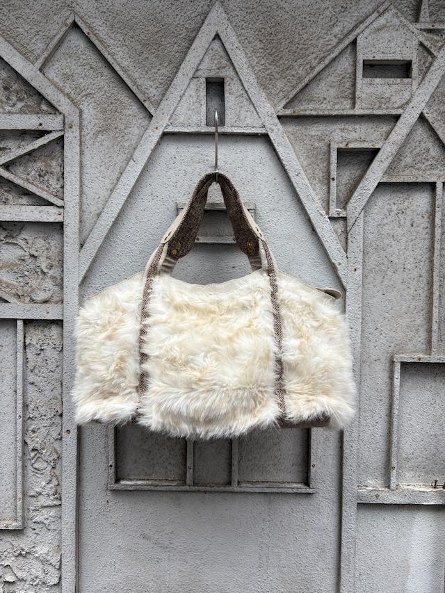 "FUR HAND BAG"