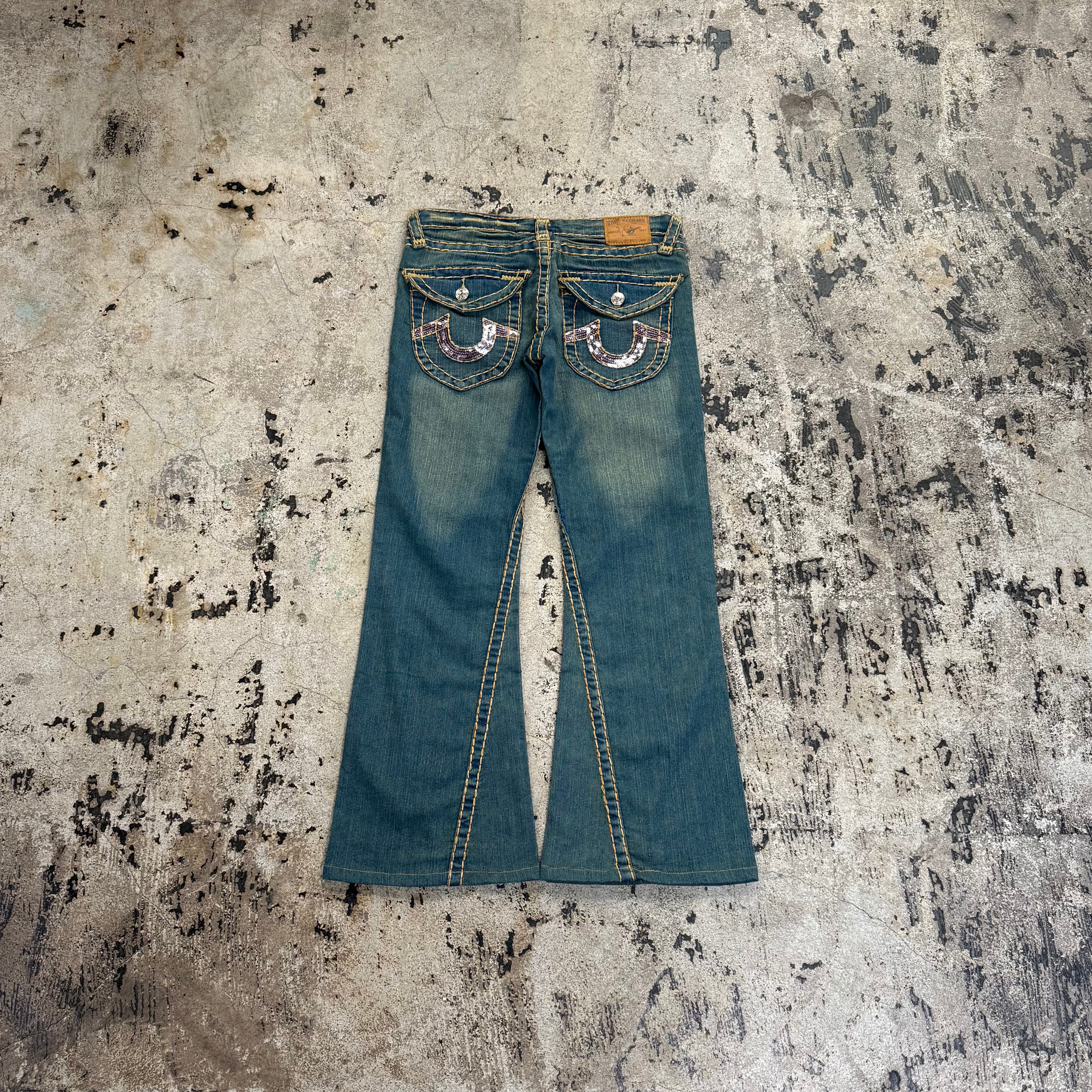 TRUE RELIGION JOEY BIG T STRAIGHT DENIM | GALAXIES