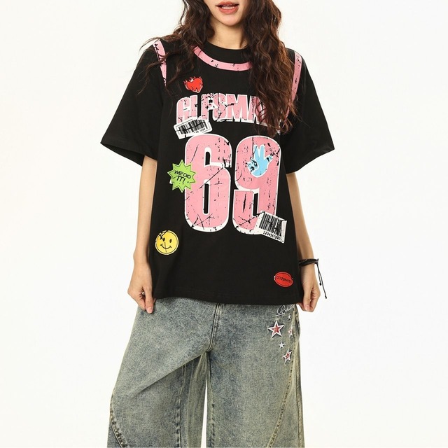 ナンバリングポップグラフィックTシャツ 2col   R01766