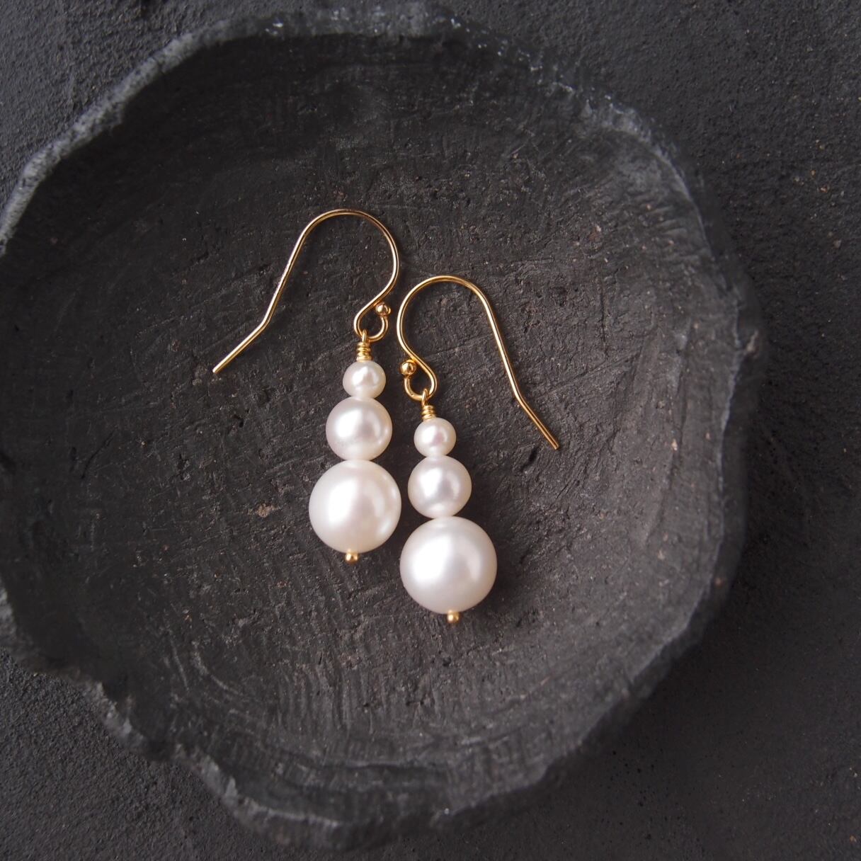 【K14gf】Three Dots Earrings/3粒パールピアス(Potato)