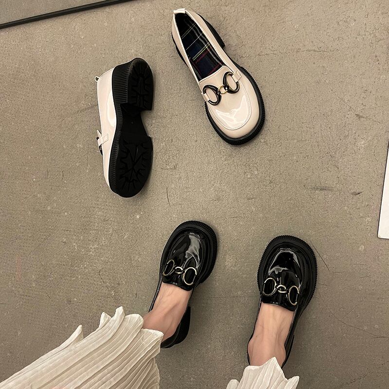 サマーレザー 靴 シューズ 夏物 ラウンドトー 部族の婦人靴35729013088