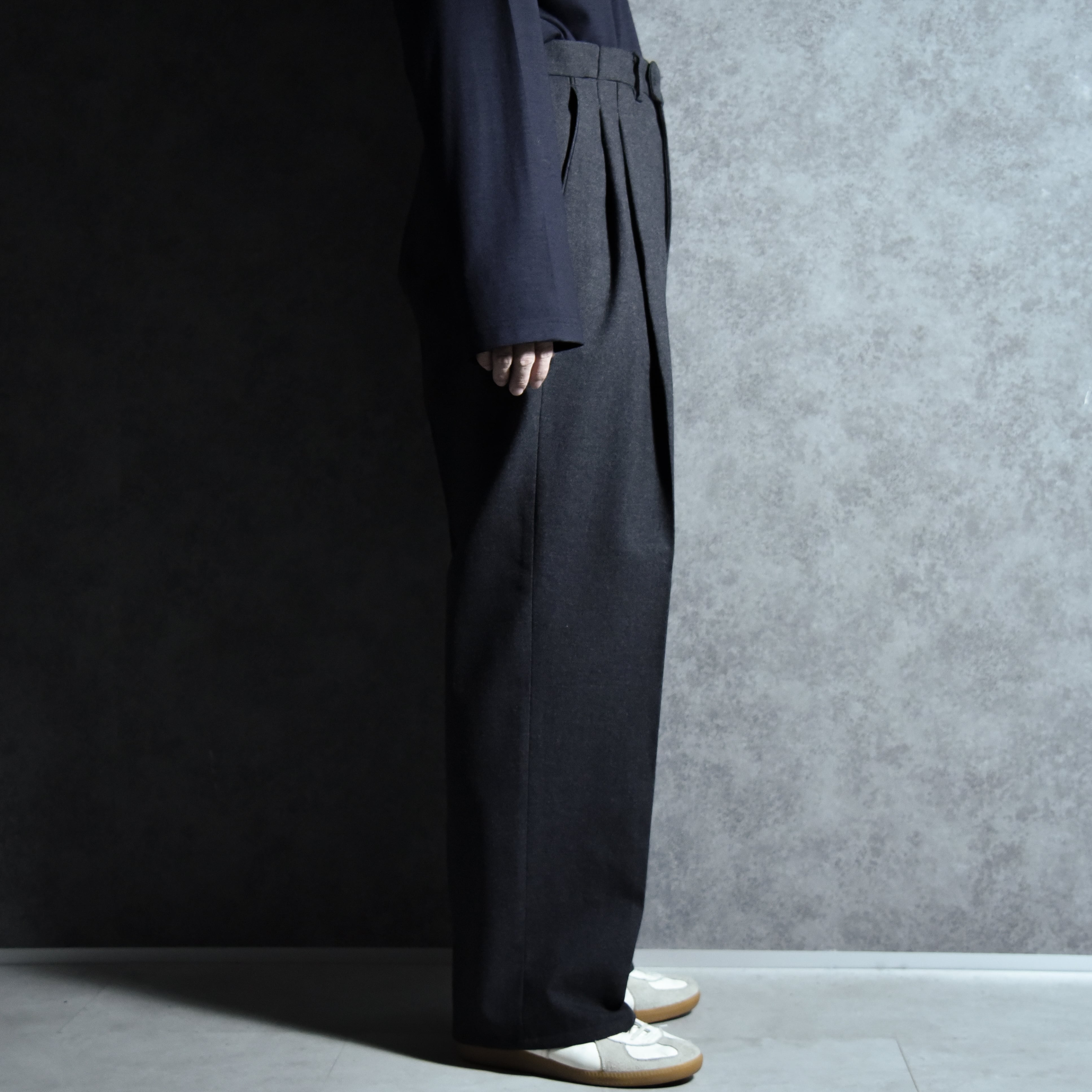 DEAD STOCK】Italian Navy Two-tuck Wool Trousers イタリア軍